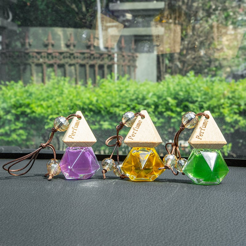 2023 New Car Perfume Pendant(Buy 3 Pay 2, CODE: Byc914)