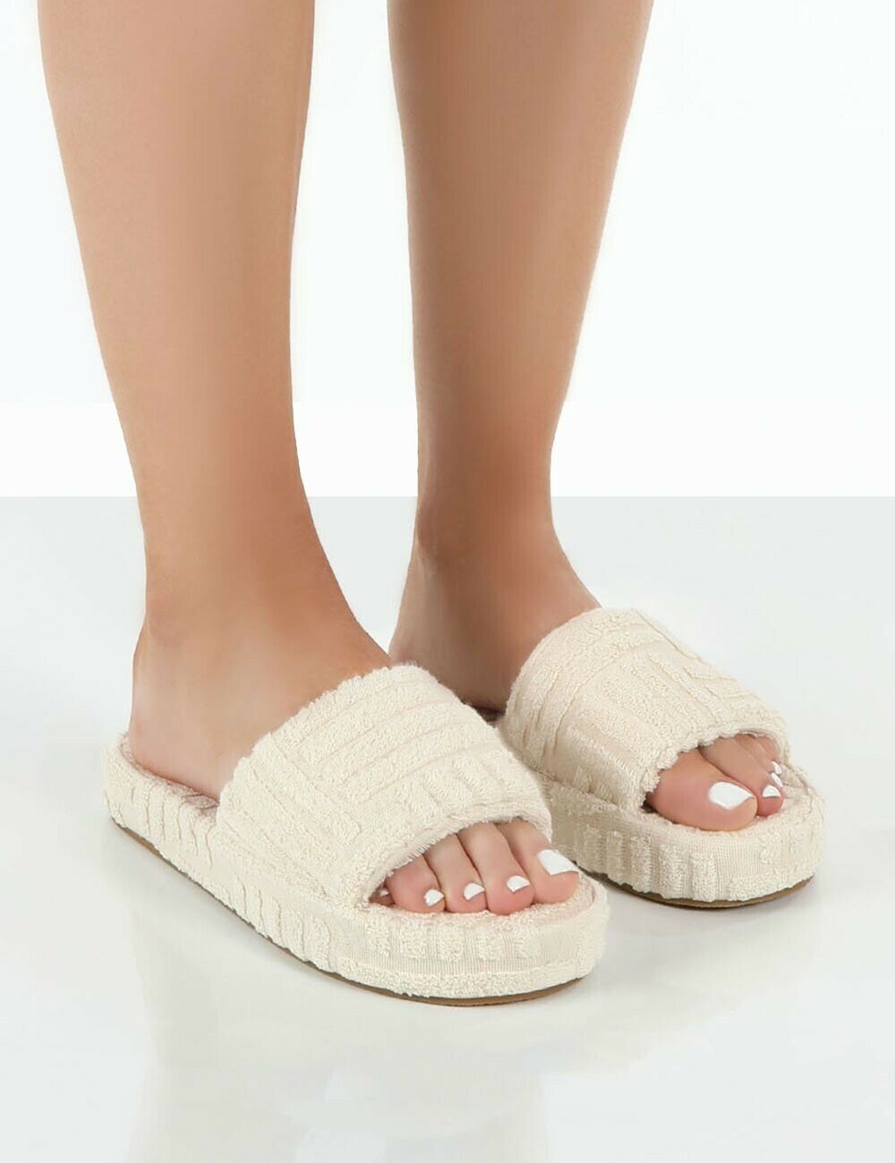 Gorgeous terry towelling statement slipper