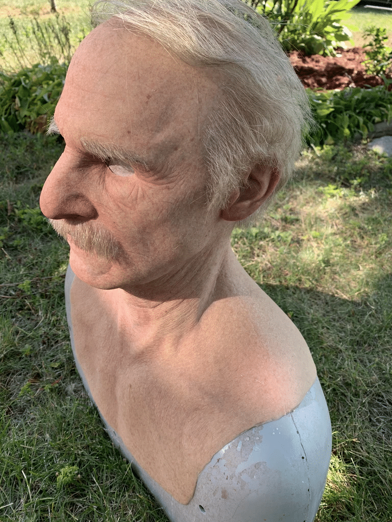Kind elder