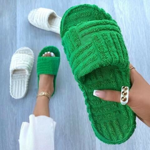 Gorgeous terry towelling statement slipper