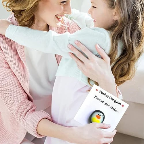 (❤️Hot Sale)A Little Pocket Penguin Hug